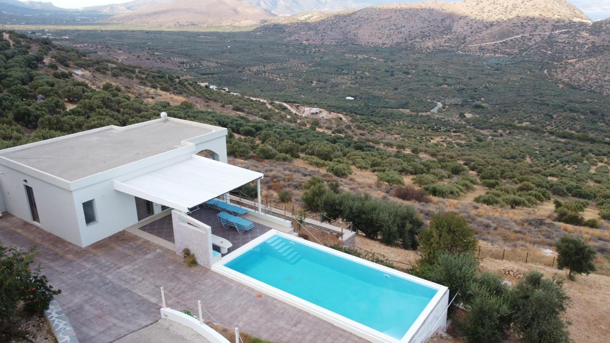 Villa Gusta Tholos  Exteriör bild